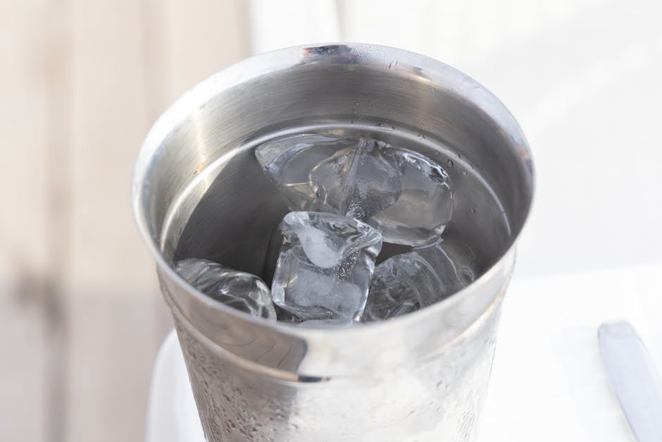 Modern stainless steel countertop nugget ice maker